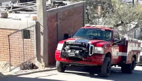 Resulta vivienda dañada por explosión de gas; no hubo personas lesionadas