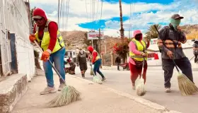 Realiza Imagen Urbana limpieza en varias calles
