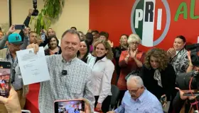 Busca Ernesto Gándara candidatura a diputación federal