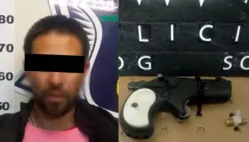 Capturan a ladrón de motocicleta de la Cruz Roja; estaba armado