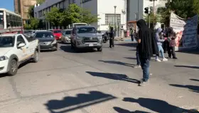 Toman concesionarios requisados calles del centro