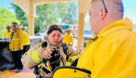 Por finalizar la academia de bomberos