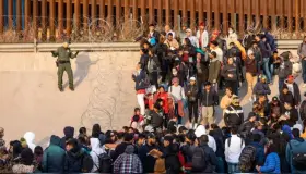 Cuatriplican peticiones de asilo a EU por "miedo al narco"