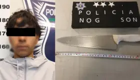 Detienen a Bryan con un cuchillo en la calle