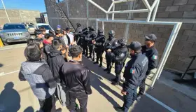 Imparten pláticas de prevención a estudiantes de secundaria