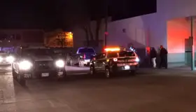 Sufre automovilista despojo violento de su vehículo