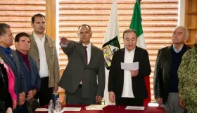 Nombran nuevo secretario de la SSP a Víctor Hugo Enríquez