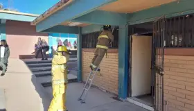 Atiende la UMPC llamado de fuga de gas en el Conalep