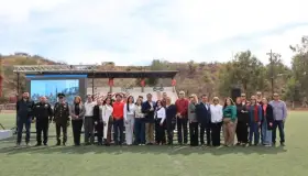 Pondera Alcalde respeto de los mexicanos a la Bandera