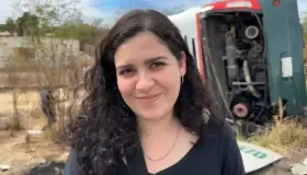 Se convierte en heroína estudiante de enfermería en camionazo