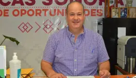 Benefician a Nogales con 582 becas del estado