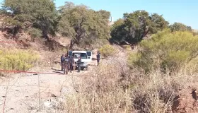 Encuentran a persona sin vida en lote baldío