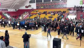 Inauguran “Cobachadas” en el gimnasio municipal