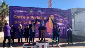Conmemoran el mes y Día de la Mujer con carrera