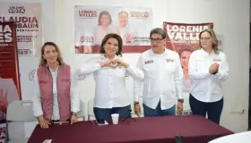 Deja Lorenia Valles compromiso de impulsar bienestar para Nogales