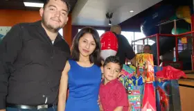 Axel Abraham sopla una velita más