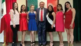 Presentan candidatas a Reina de Fiestas de Mayo