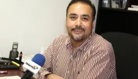 Reciben pago de horario extendido en escuelas de Tiempo Completo