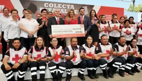 Se solidariza con Cruz Roja