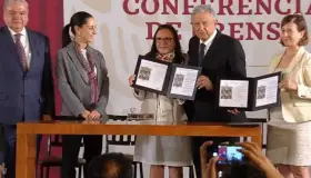 ¡Zapata vive!: López Obrador en centenario luctuoso