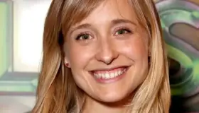 Actriz de &#039;Smallville&#039; reclutaba esclavas sexuales para secta