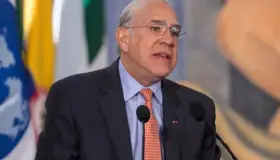 OCDE celebra plan de México para aumentar producción petrolera