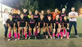 Dragonas se imponen al United