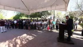 Son docentes aliados en la mejora continua de la educación: Víctor Guerrero