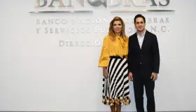 Avanza Gobernadora con Banobras proceso de compra-venta de estadios