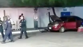 Asesinan a hombre
en patio de negocio