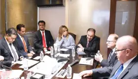 Se reúne Gobernadora con Secretario de Seguridad