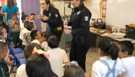 Llevan prevención a escuelas