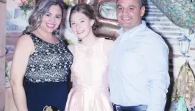 Samantha celebra sus 15 años