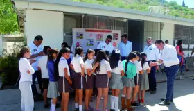 Realizan estudios a más de cien niños