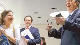 Guardia sellará la frontera sur; Trump: no necesitamos a México