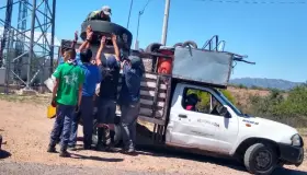 Unen esfuerzos en
campaña de limpieza