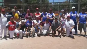 Un éxito torneo de softbol de&#039;Todos Unidos por Nogales&#039;