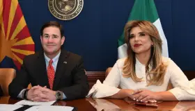 Coinciden Gobernadores Pavlovich y Ducey en fortalecer relación comercial entre México y EU