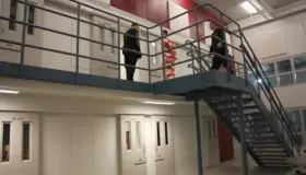 Reducirán detenidos federales