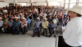 Atienden a comunidades indígenas