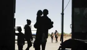 Viven niños situación traumática