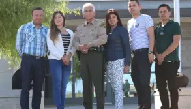 Visitan colombianos la frontera