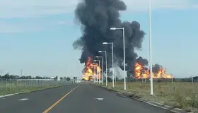 Reportan explosión en ducto de Pemex en Celaya