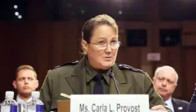 Exponen racismo de agentes