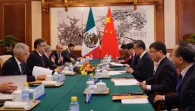 Pactan México y China ruta de 5 años para impulsar el comercio