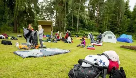 Rechazan en campamento a niño transgénero en Arizona