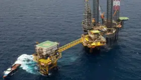 Plan de mejora para Pemex prevé reducir carga fiscal