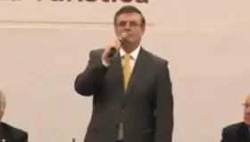 Series de narcos dañan la imagen de México: Ebrard