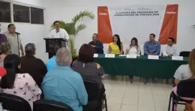Capacita Icatson a trabajadores de la SEC