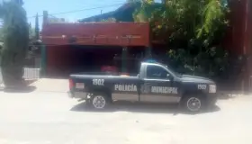 Despojan a empleada de dinero